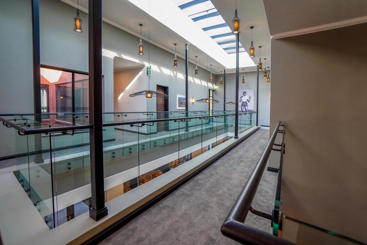 Sanctuary Mandela Hotel Johannesburg Ngoại thất bức ảnh