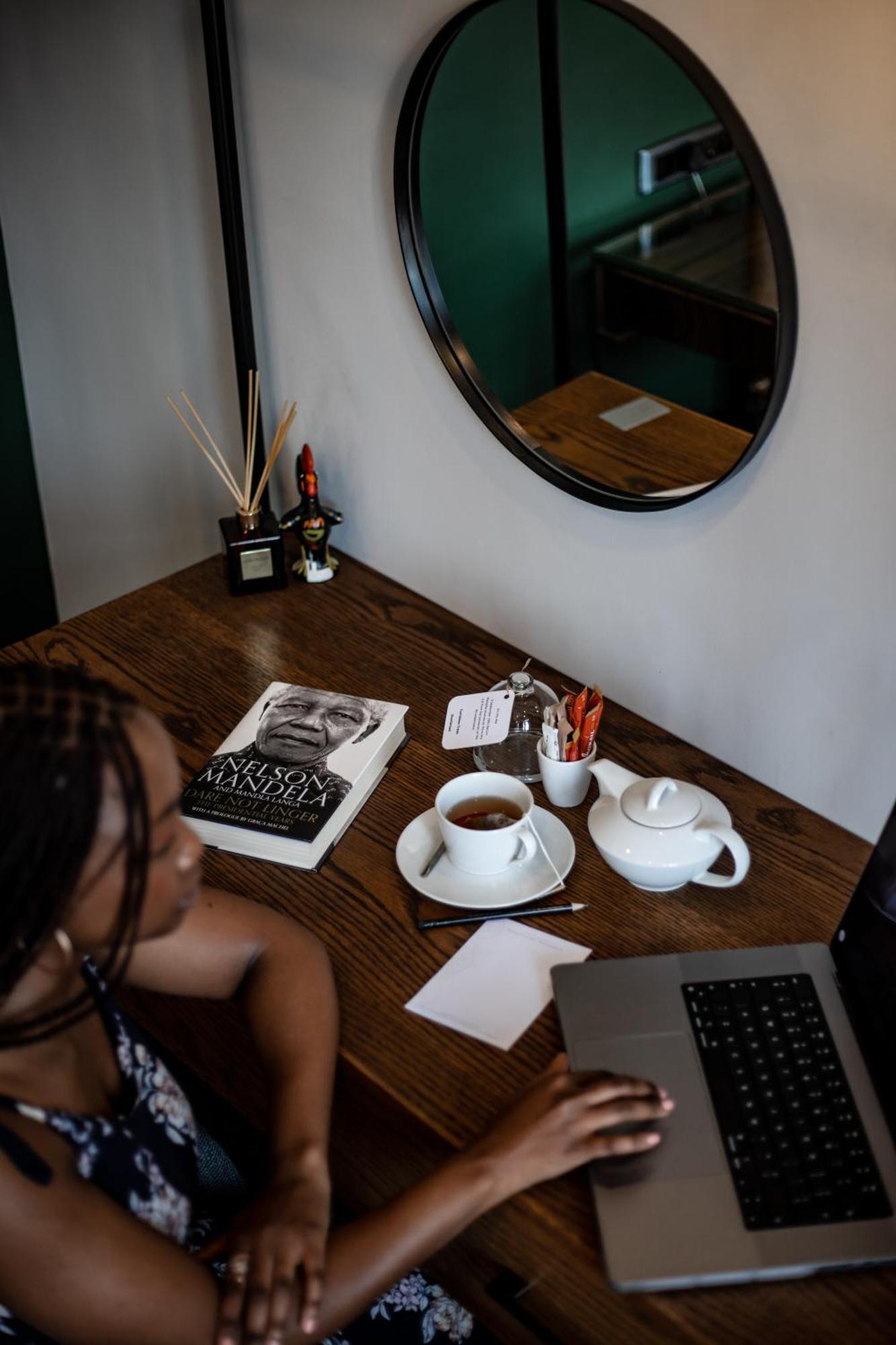 Sanctuary Mandela Hotel Johannesburg Ngoại thất bức ảnh